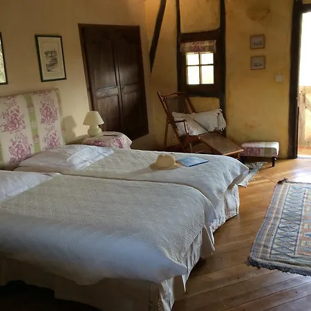 Chateau De Mayragues *