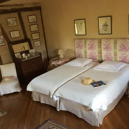 Chateau De Mayragues *